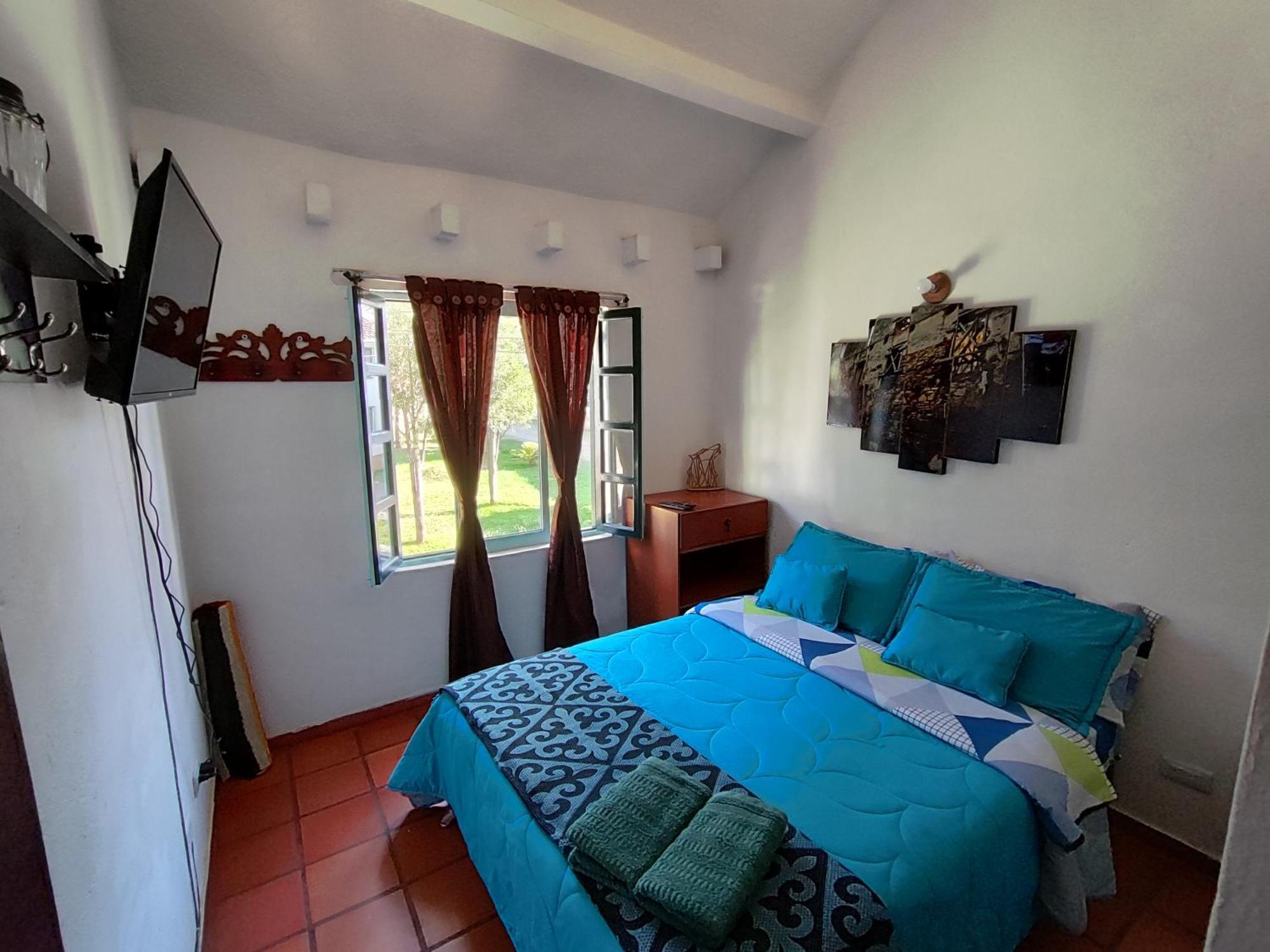 Hospedaje La Casa De Chavela Centro Historico Villa de Leyva Bagian luar foto