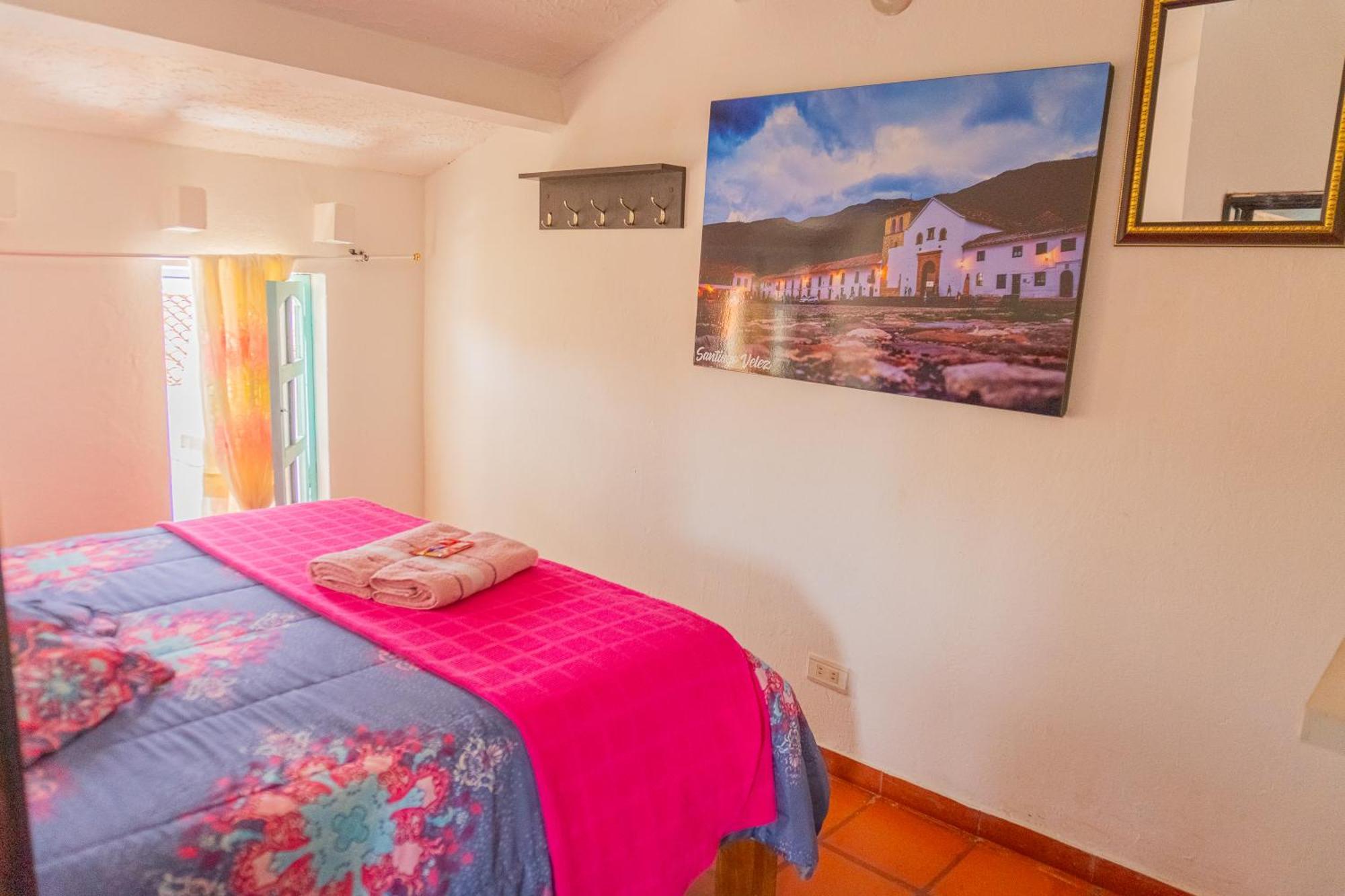 Hospedaje La Casa De Chavela Centro Historico Villa de Leyva Bagian luar foto